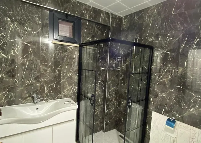 Sahin Konagi Villa *